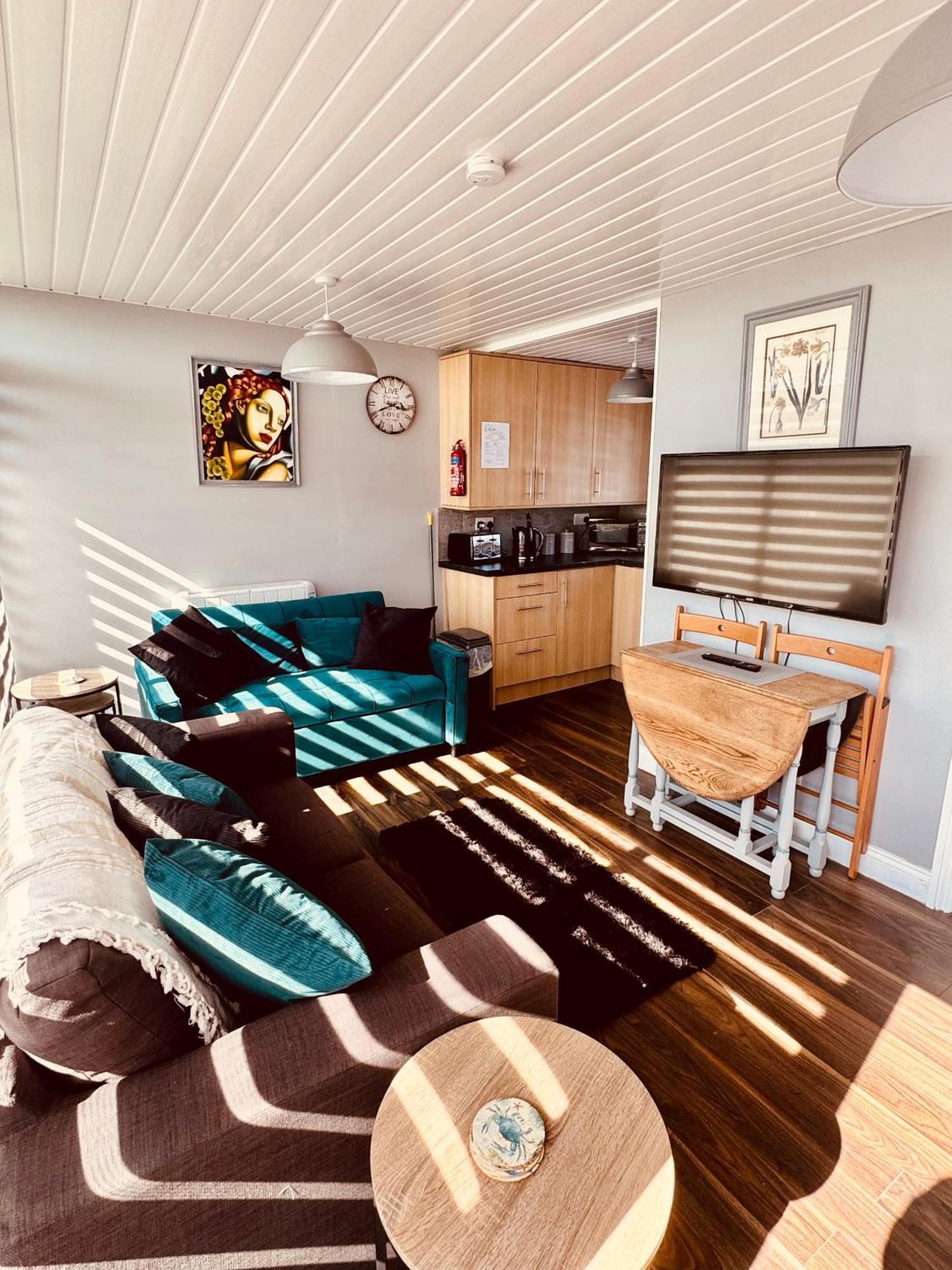 50 Toledo, Selsey Country Club Villa Buitenkant foto